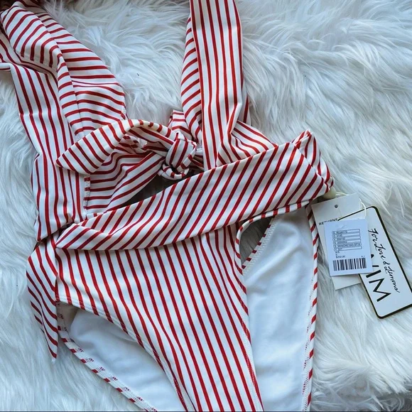 For Love & Lemons // Havana One-Piece Swimsuit - Picture 10 of 12